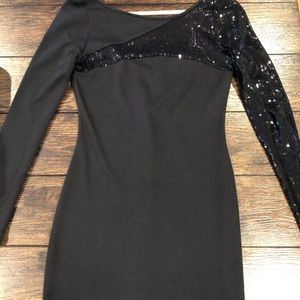Black sequin long sleeve mini dress Kardashian K